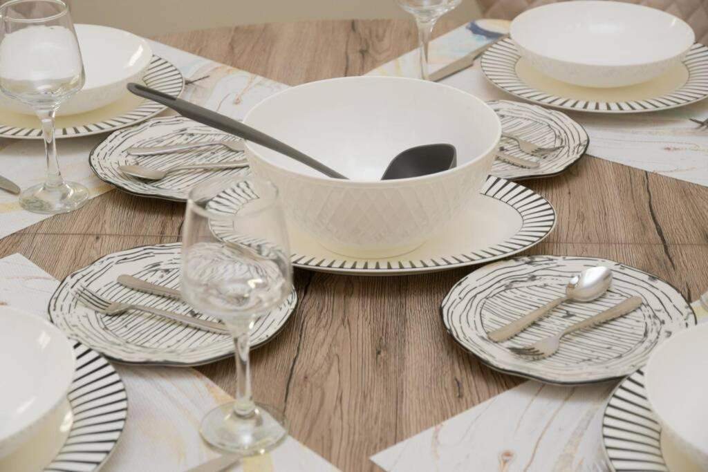 Strata Deluxe Apt. Tesalonika Bagian luar foto