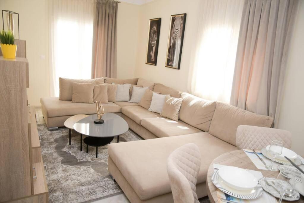 Strata Deluxe Apt. Tesalonika Bagian luar foto
