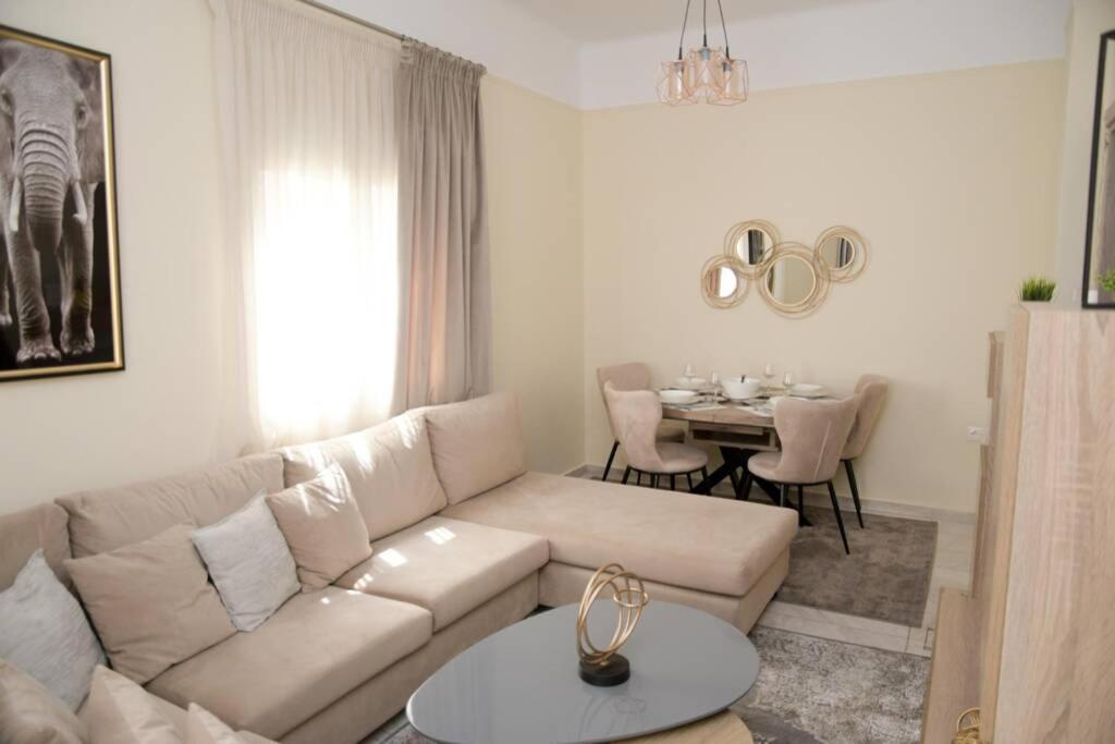 Strata Deluxe Apt. Tesalonika Bagian luar foto